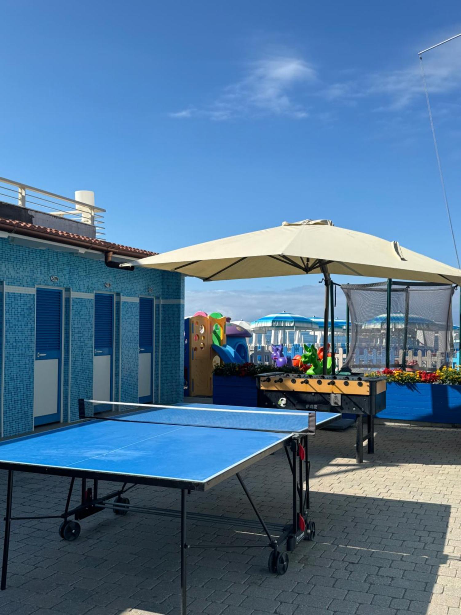 Hotel Bagno Stella Del Mare مارينا دي كارّارا المظهر الخارجي الصورة