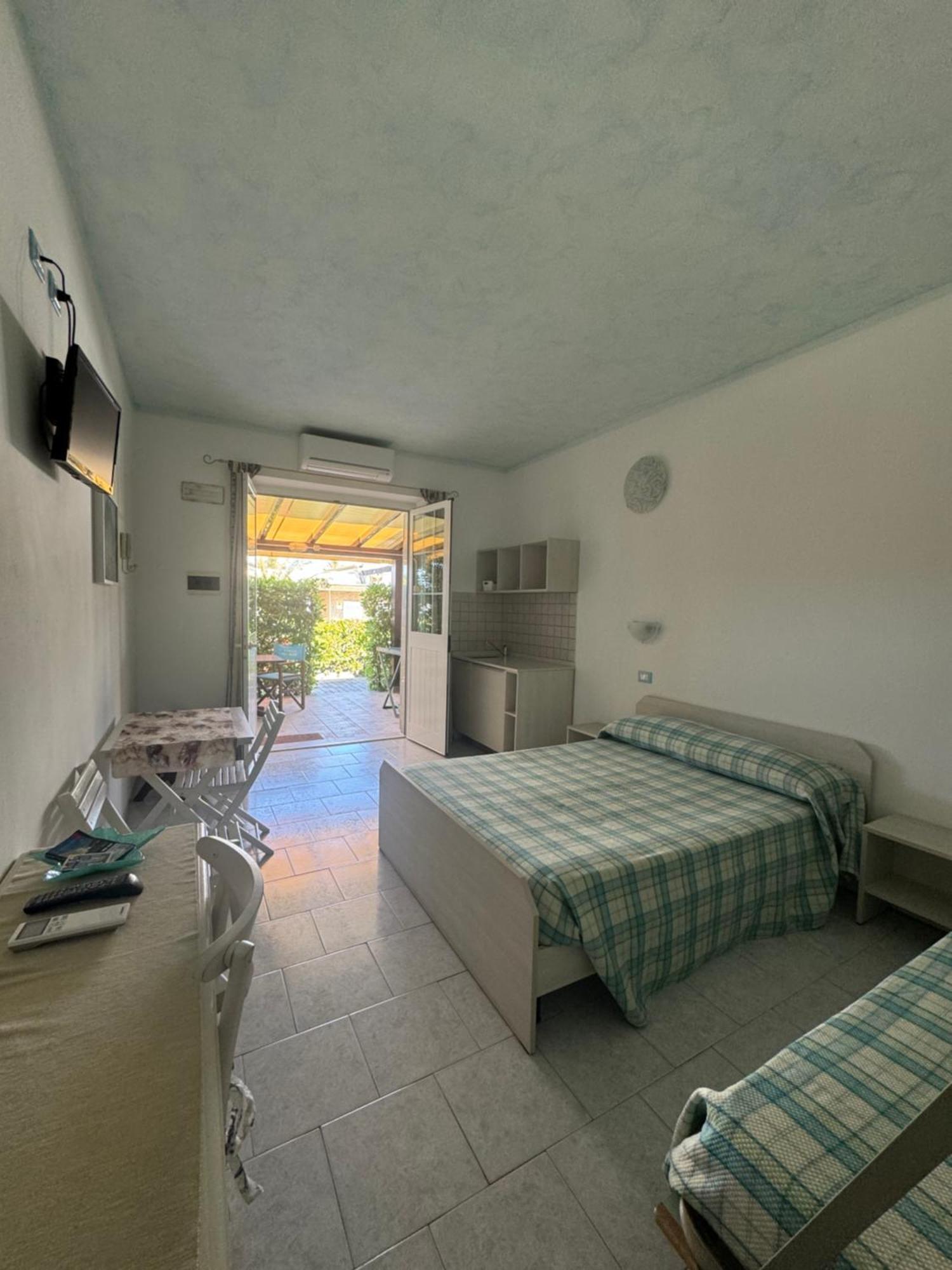 Hotel Bagno Stella Del Mare مارينا دي كارّارا المظهر الخارجي الصورة